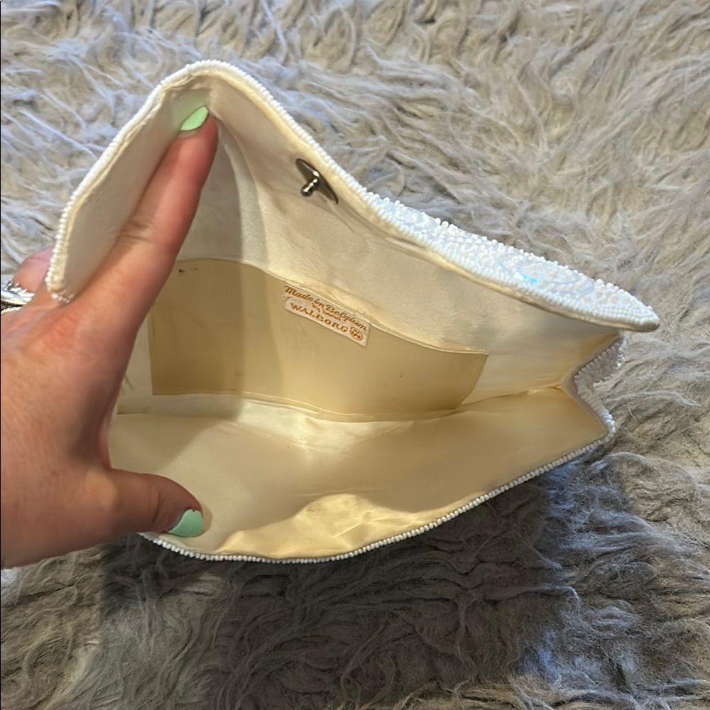 Elegant Vintage Cream And White‎ Beaded Clutch - Picture 4 of 10